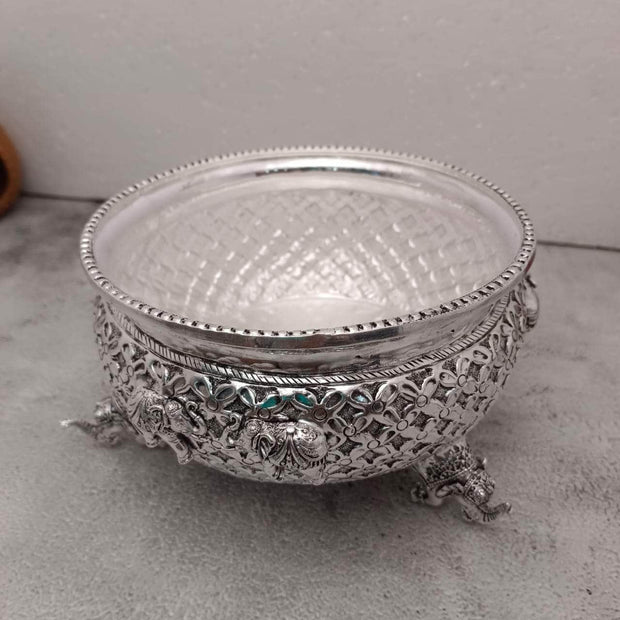 onesilver.in Antique Elephant Designer Stand Urli Antique Elephant Designer Stand Urli