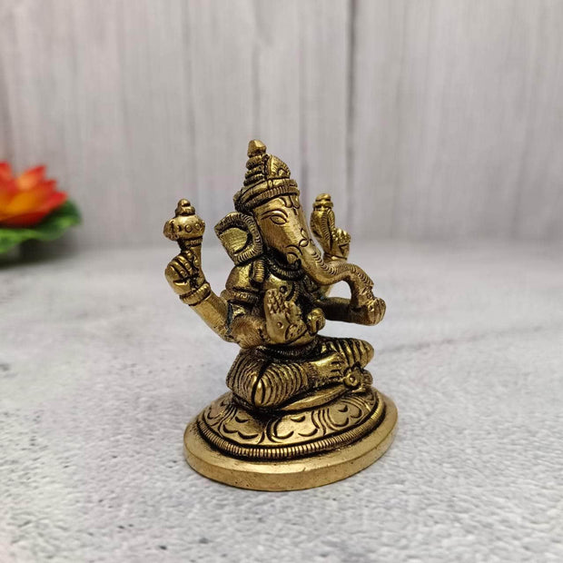 onesilver.in Brass Home Decor Brass Ganesha Idol 2.5"