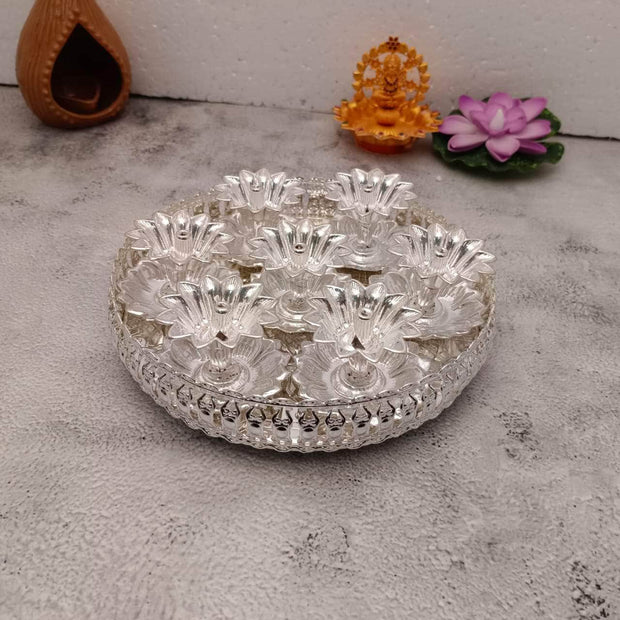 onesilver.in Diya Gs Lotus Diya Tray Set Gs Lotus Diya Tray Set