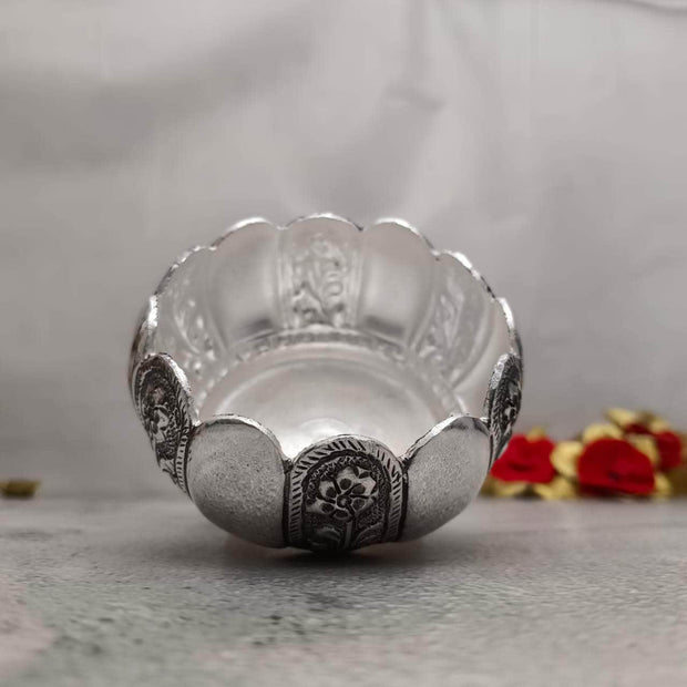 onesilver.in german silver Antique Petals Bowl D2