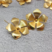 onesilver.in GS Flowers Pair Gold GS Flowers Pair Gold