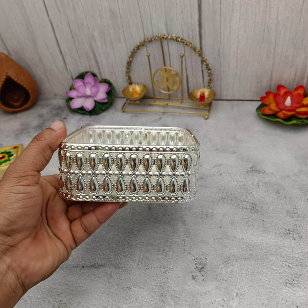 onesilver.in Pooja Basket Gs Butta Square Tray 6208 Gs Butta Square Tray 6208
