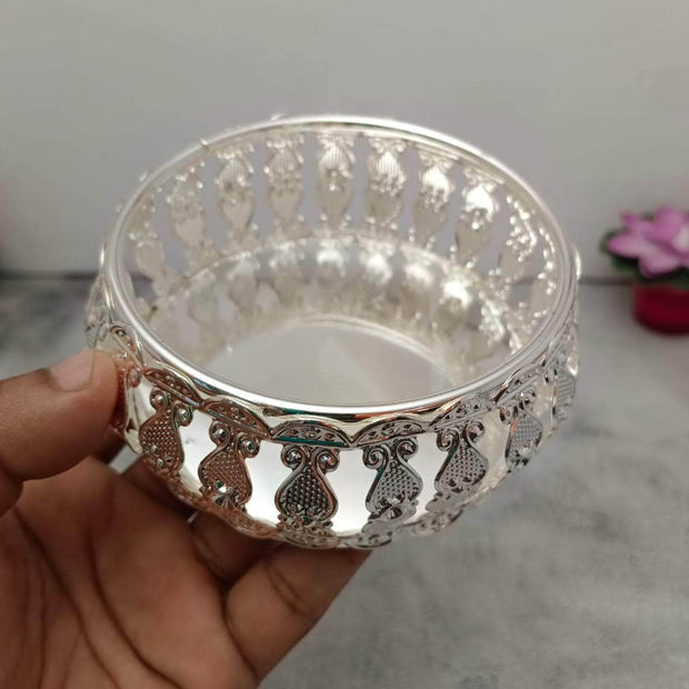 onesilver.in Pooja Basket Gs Floral Round Tray 5414 Gs Floral Round Tray 5414