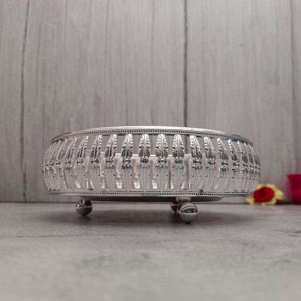 onesilver Pooja Tray GS Khajura Leaf Design Tray Ball Stand GS Khajura Leaf Design Tray Ball Stand