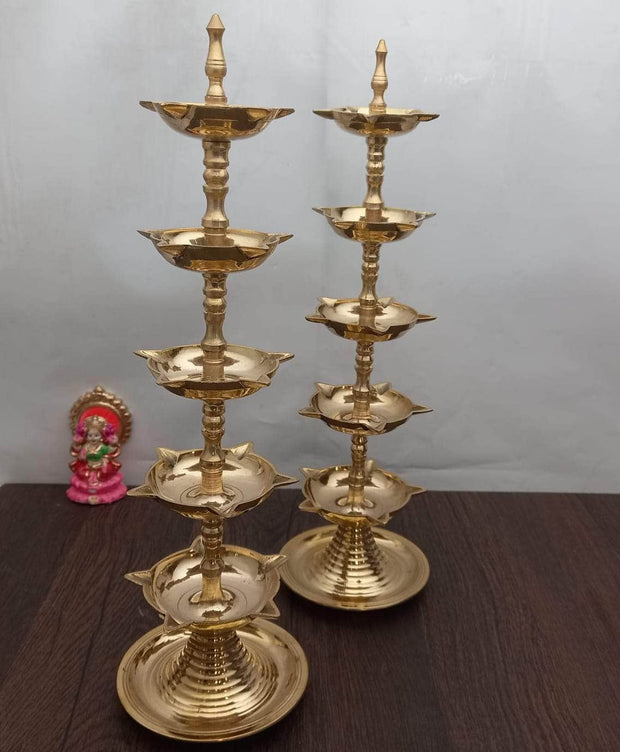 onesilver.in Brass Brass Gopuram 5 Steps Diya Set