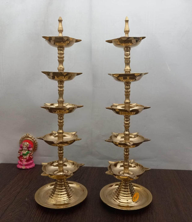 onesilver.in Brass Brass Gopuram 5 Steps Diya Set