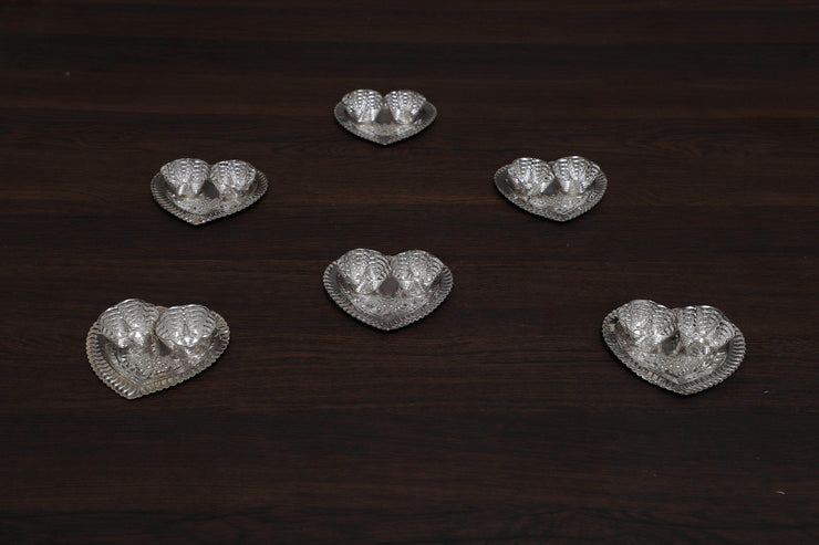 onesilver.in german silver Heart Shape Kumkum Plate 6 pcs