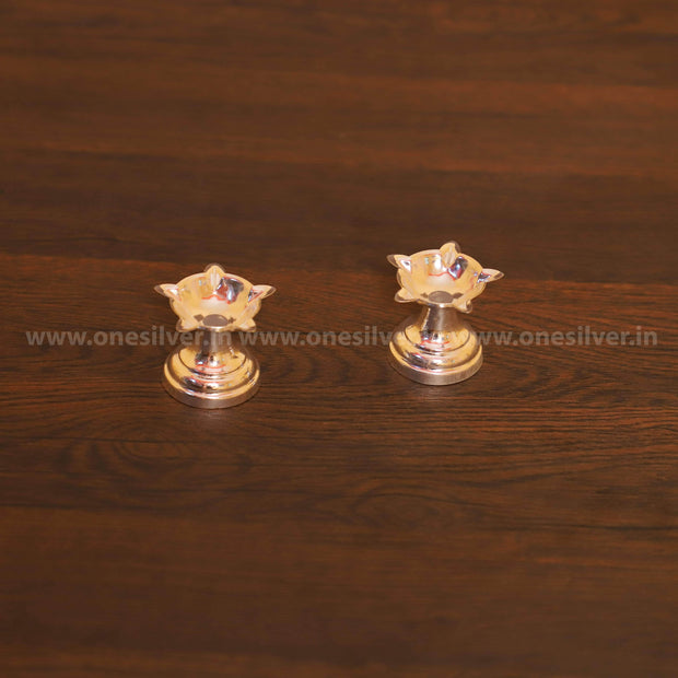 onesilver.in Panchamukhi Deepa Small Pair